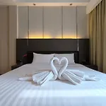 Citin Sukhumvit 11 Nana Bangkok By Compass Hospitality