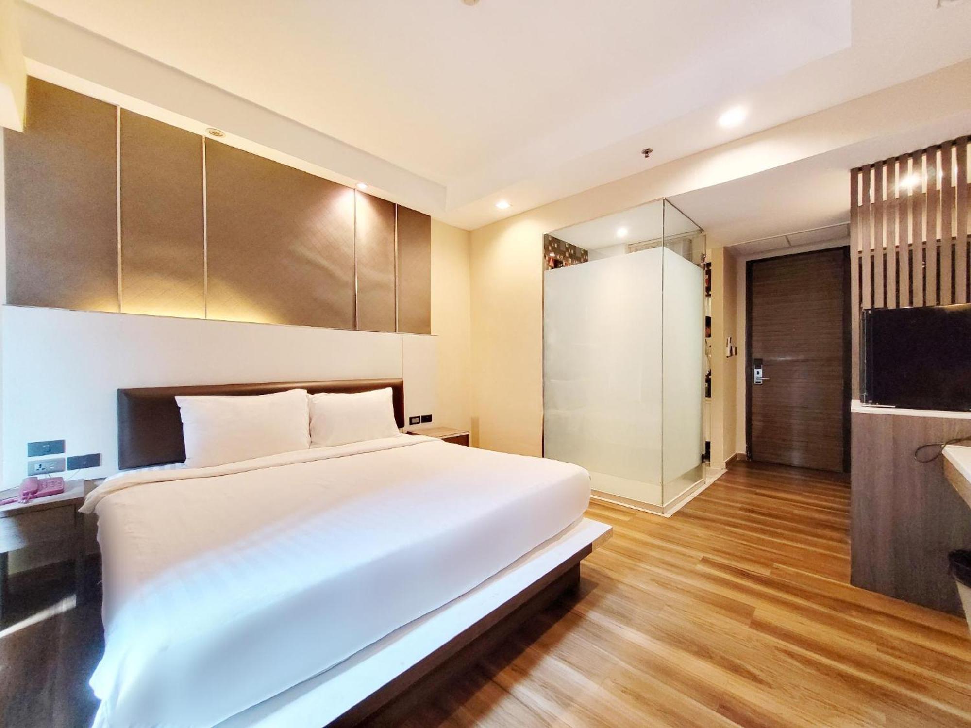 Khách sạn Citin Sukhumvit 11 Nana By Compass Hospitality 3*